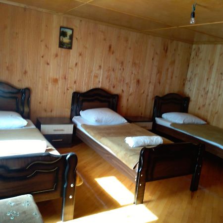 Guest House Anisa Birkiani Екстериор снимка